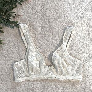Aerie: Women’s White Colored Lacey Underwire Non-Padded Bra Size 34B